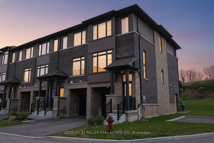 Property Photo:  120 Court Drive 62  ON N3L 0N2 