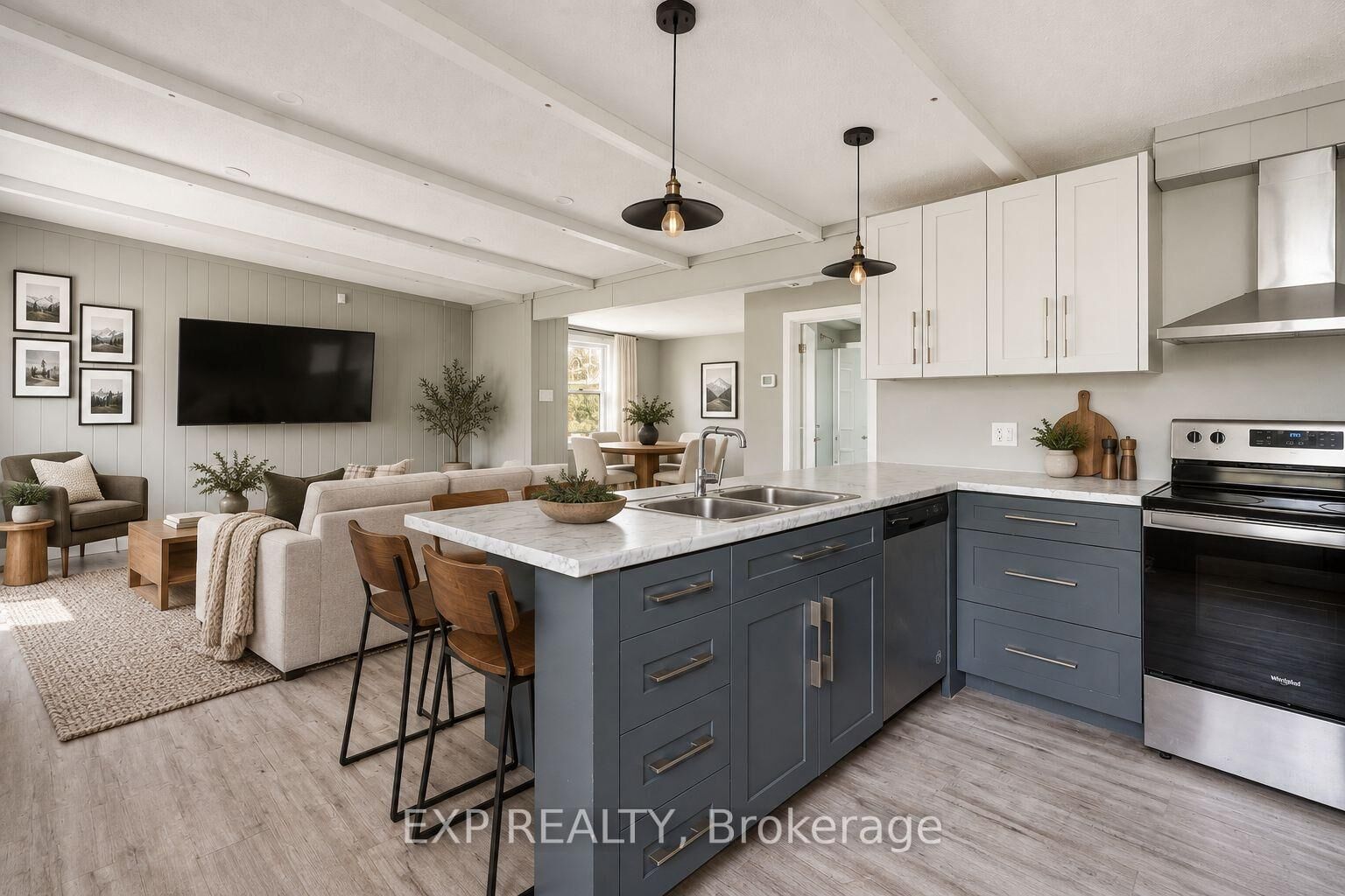 Property Photo:  104 Settlers Way  ON L9Y 0N9 