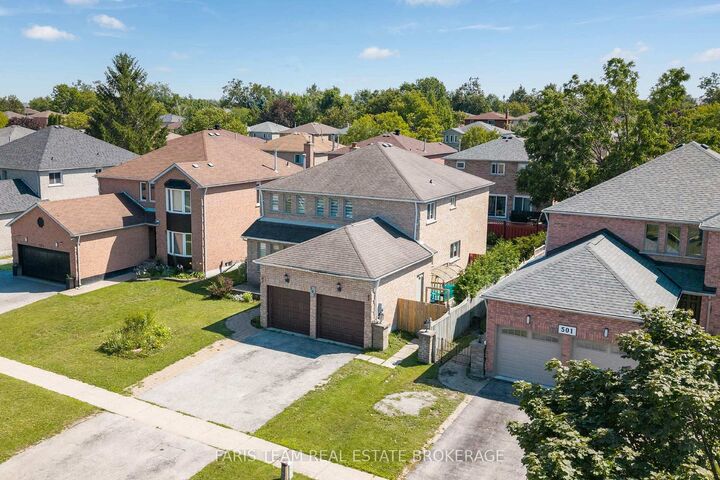 Property Photo:  503 Grove Street E  ON L4M 5Z4 