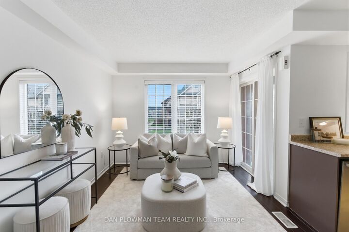 Property Photo:  23 Blunden Road  ON L1Z 0K9 