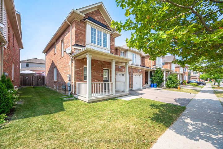 Property Photo: 210 Woodley Crescent ON L9T 8B8
