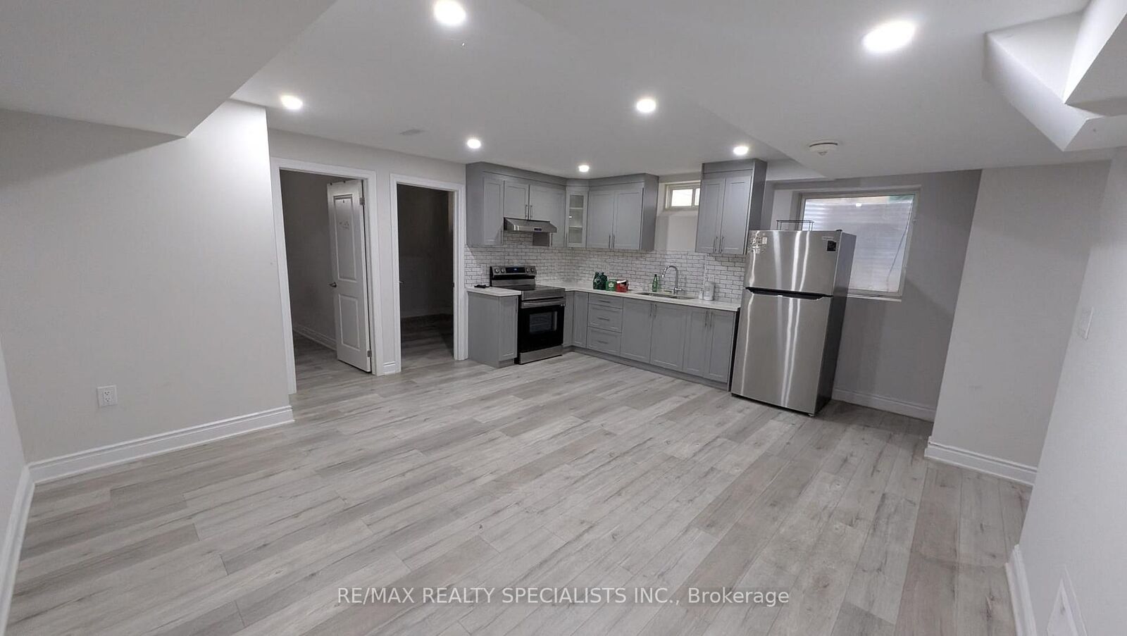Property Photo:  62 Hubbell Road (Basement Apartment)  ON L6Y 1P3 