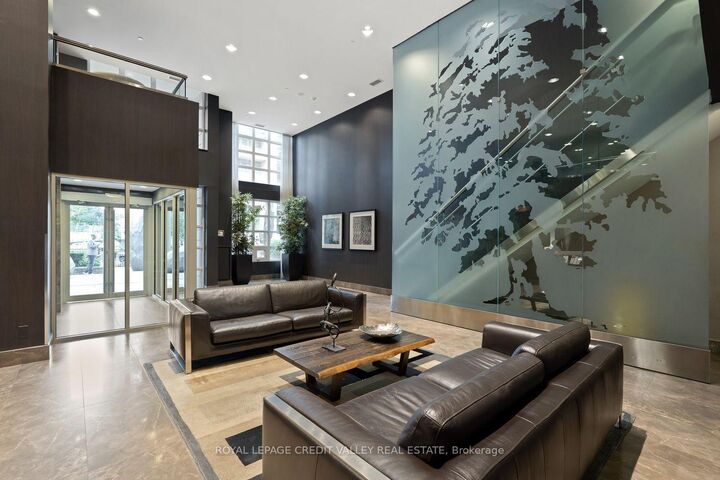 Property Photo: 85 East Liberty Street 606 ON M6K 3R4