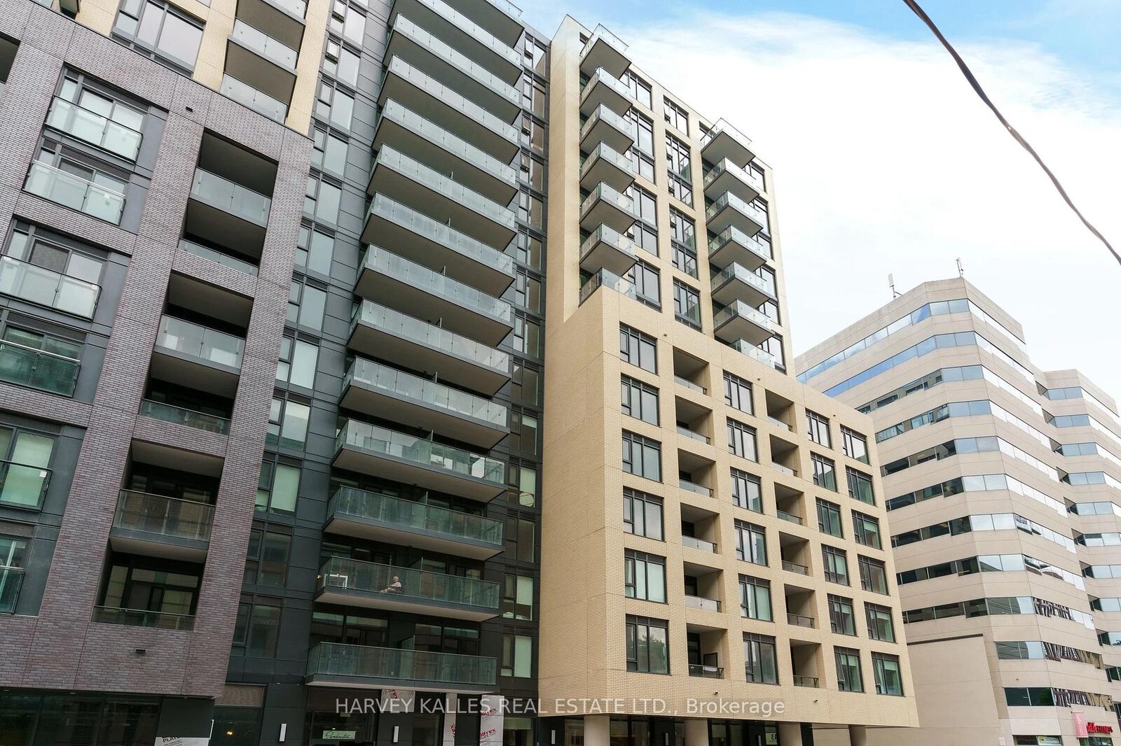 Property Photo:  543 Richmond Street W 410  ON M5V 1Y6 