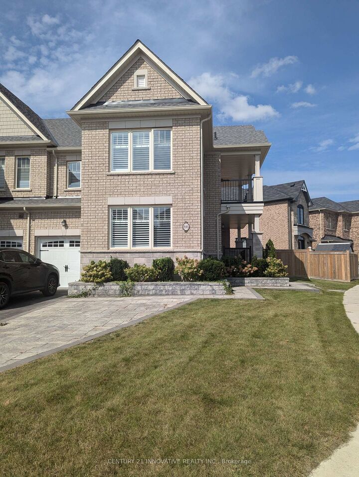 Property Photo:  66 Spofford Drive  ON L4A 0W5 