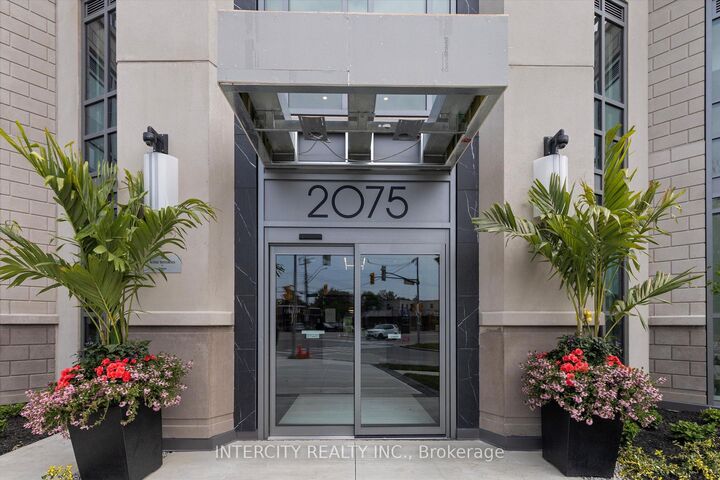 Property Photo:  2075 King Road 107  ON L7B 0R6 