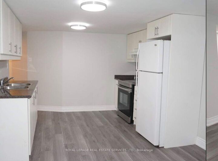 Property Photo:  959 Oklahoma Drive Lower  ON L1W 2H8 