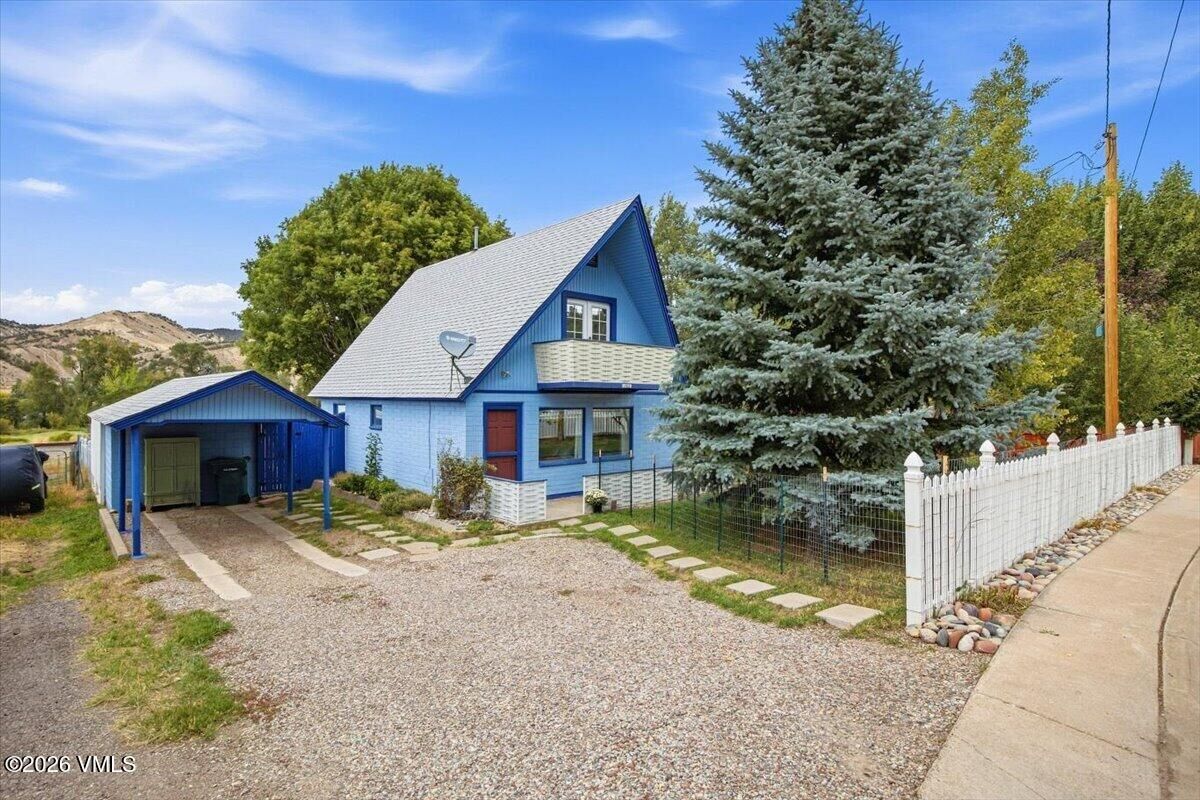 Property Photo:  180 Bridwell Avenue  CO 81637 