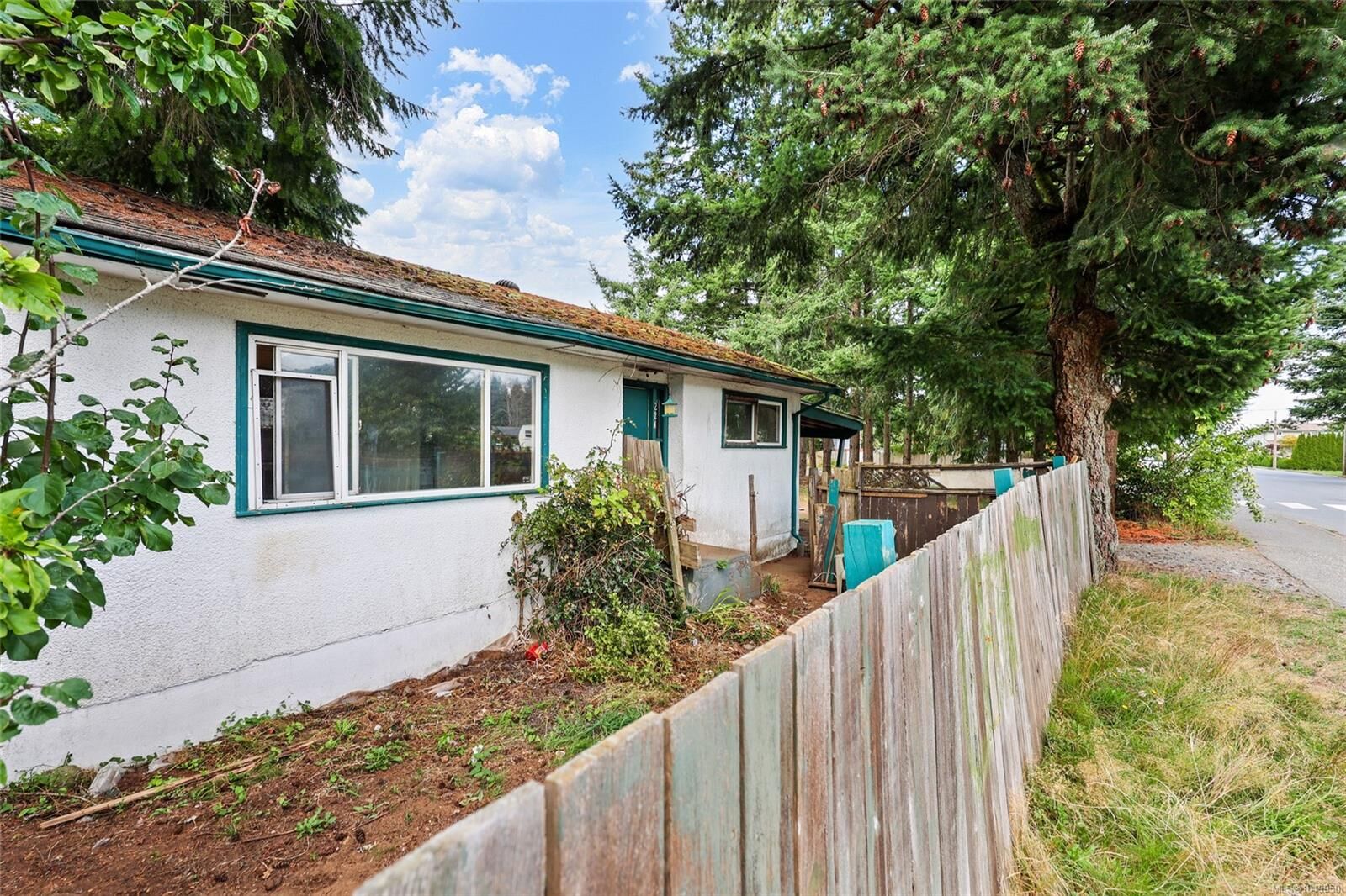 Property Photo:  224 Westgate Rd  BC V9W 1R6 