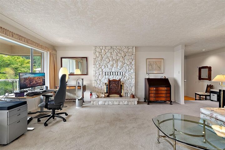 Property Photo: 4802 Amblewood Dr BC V8Y 2S3