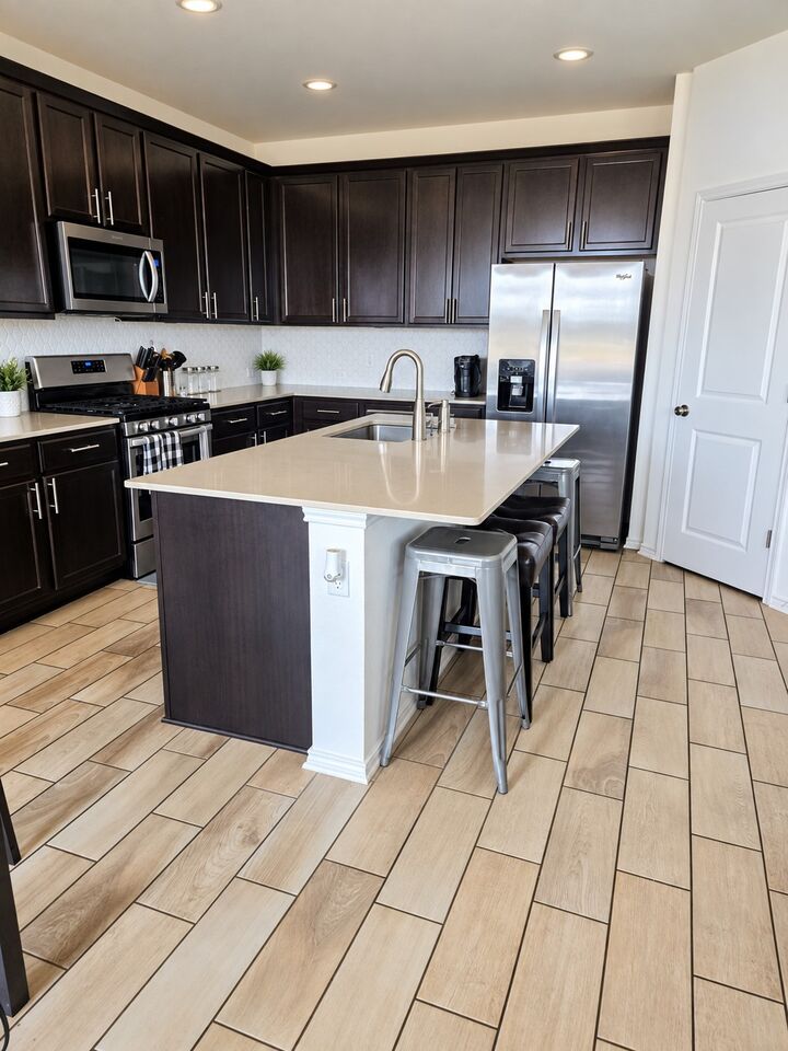 Property Photo:  1007 Guernsey Cove  TX 78634 