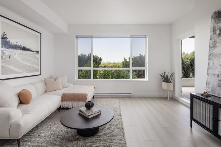 Property Photo:  2463 Rabbit Drive 218  BC V4M 0G6 