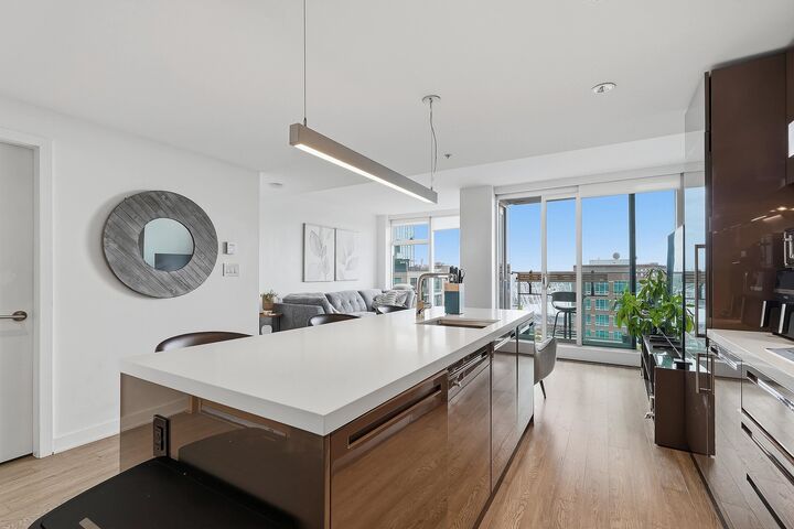Property Photo:  777 Richards Street 3110  BC V6B 0M6 