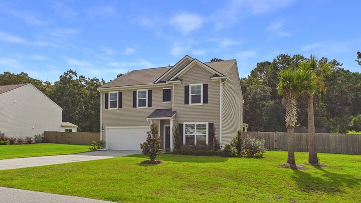 Property Photo: 5032 Cranesbill Way SC 29455