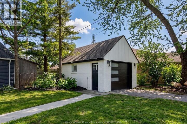 Property Photo:  7529 St Rose Avenue  ON N8S 1Y6 