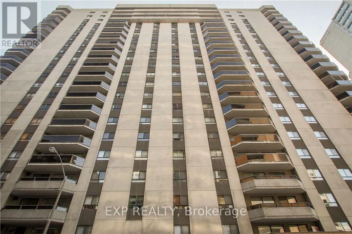 Property Photo:  470 Laurier Avenue West 403  ON K1R 7W9 