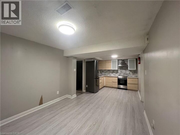 Property Photo:  5002 Willowood Drive Basement  ON L5R 3R5 