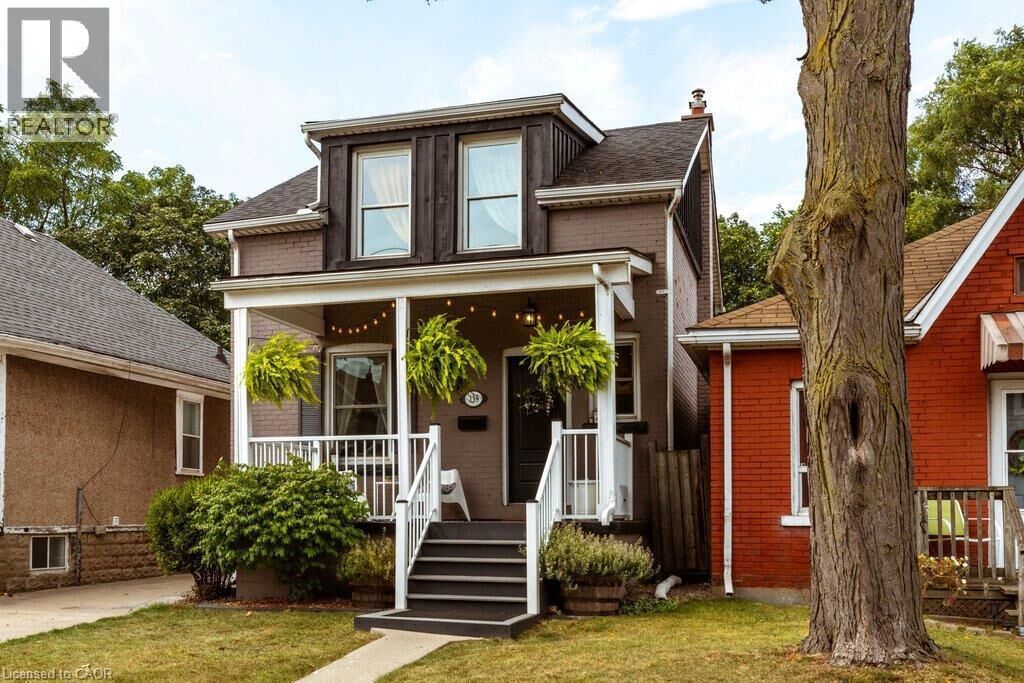 Property Photo:  139 Belmont Avenue  ON L8L 7M4 
