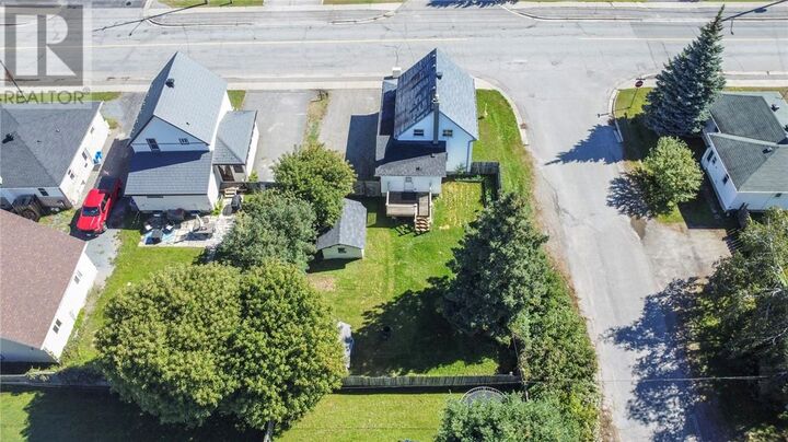 Property Photo:  4431 Notre Dame Ave  ON P3P 1X6 