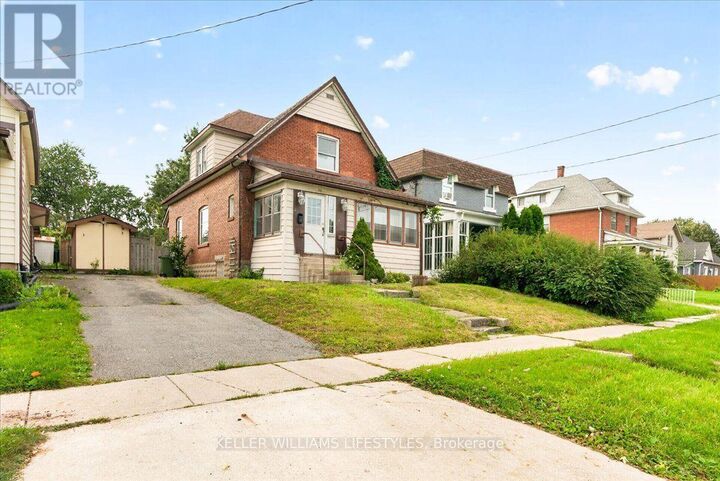 Property Photo:  20 Arthur Avenue  ON N5P 3L2 