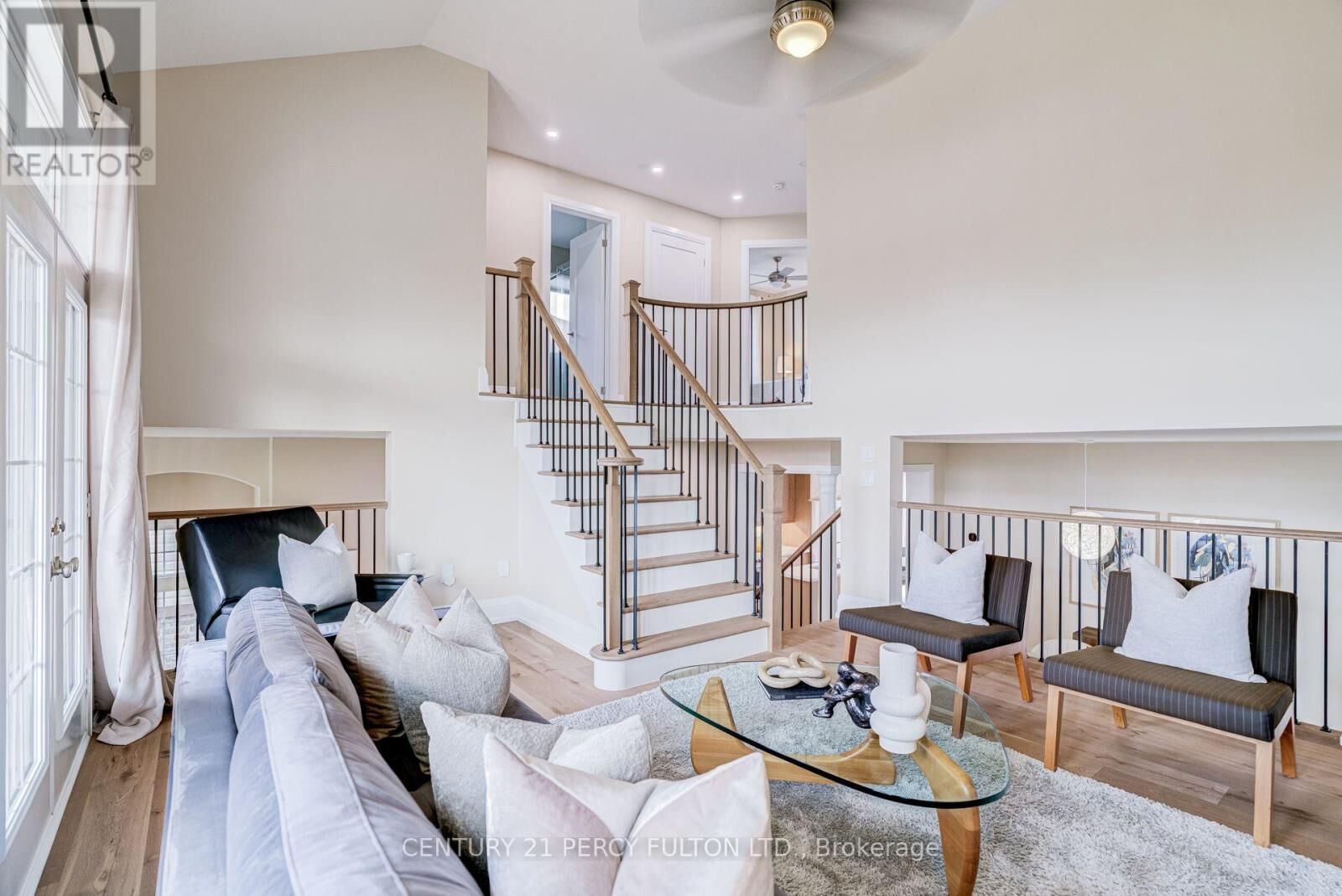 Property Photo: 1825 Parkhurst Crescent ON L1X 0B1