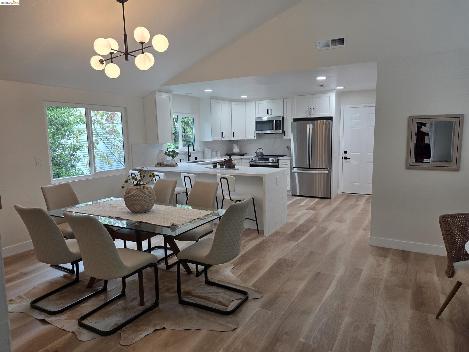 Property Photo:  7924 Greenly Dr  CA 94605 
