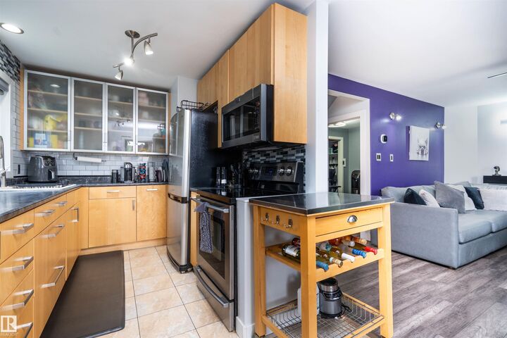 Property Photo:  6111 119 Avenue NW  AB T5W 1J7 