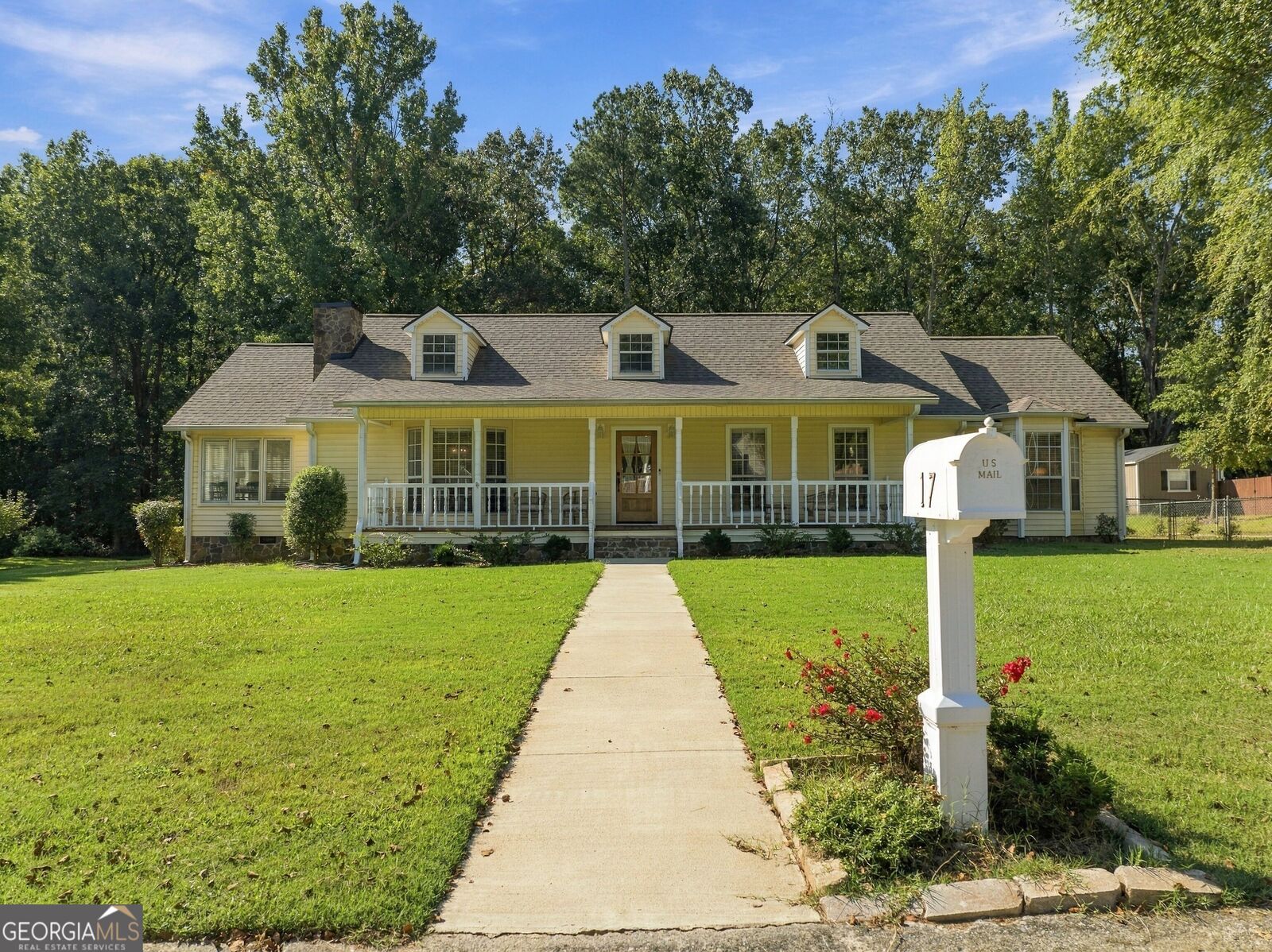Property Photo:  17 Bennington Drive NW  GA 30165 