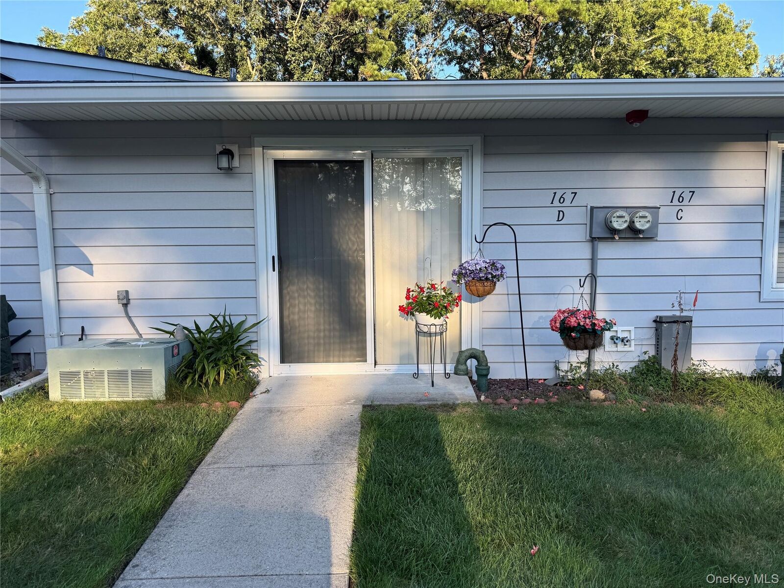 Property Photo:  167 Ventry Court D  NY 11961 