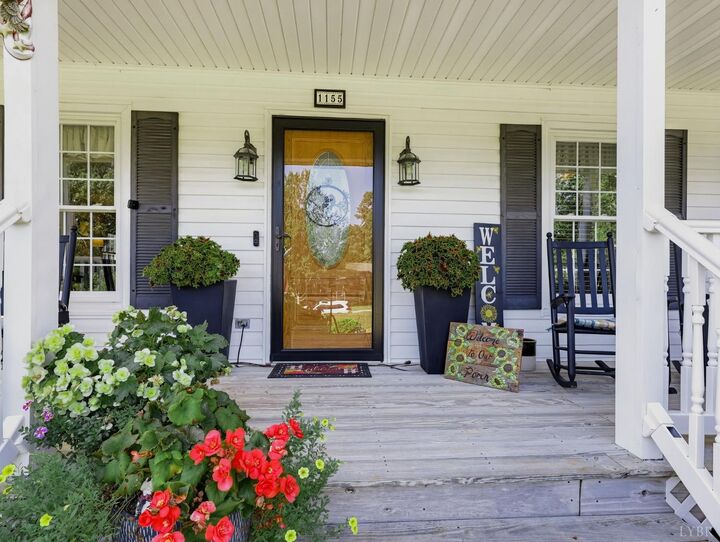 Property Photo:  1155 Abbey Place  VA 24551 