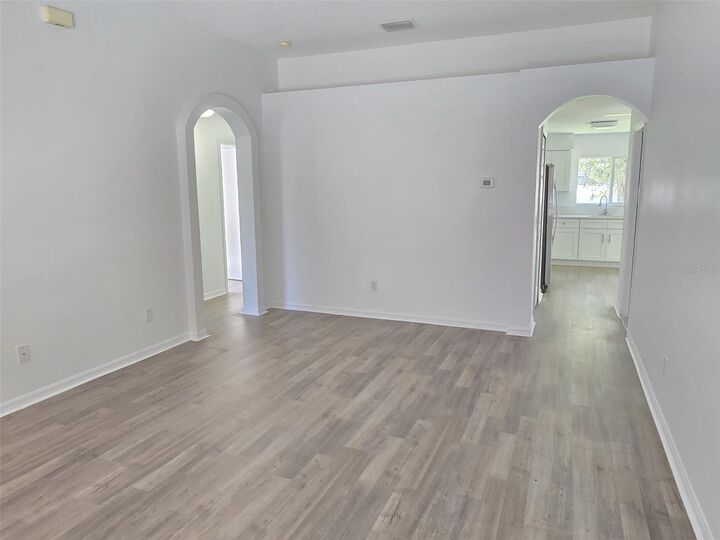Property Photo:  13215 Pike Lake Drive  FL 33579 