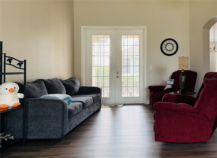 Property Photo: 27303 Gingerbread Place FL 34748