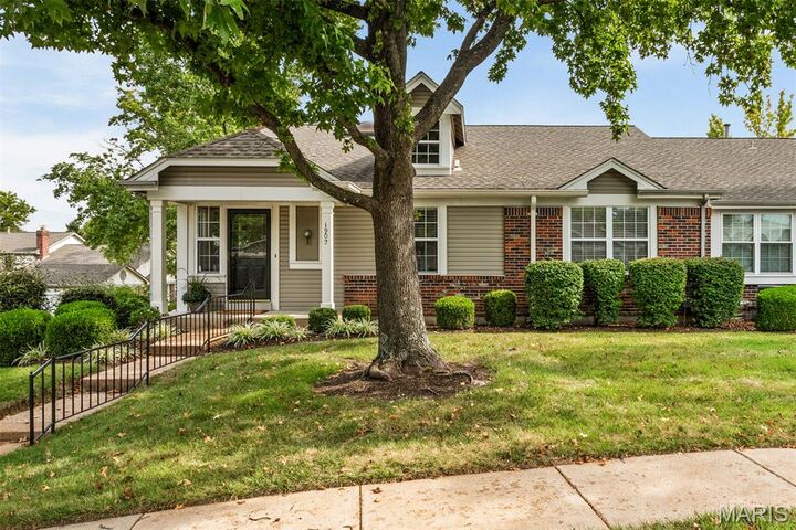 Property Photo:  1902 Baxter Ridge Drive  MO 63017 
