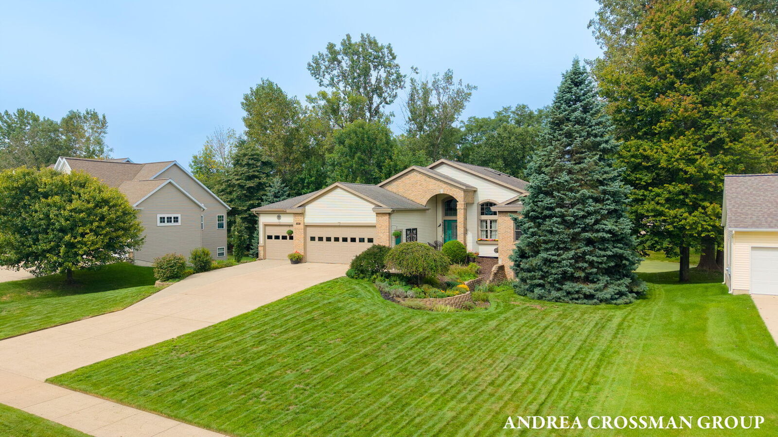 Property Photo:  4557 Penny Lane SW  MI 49418 