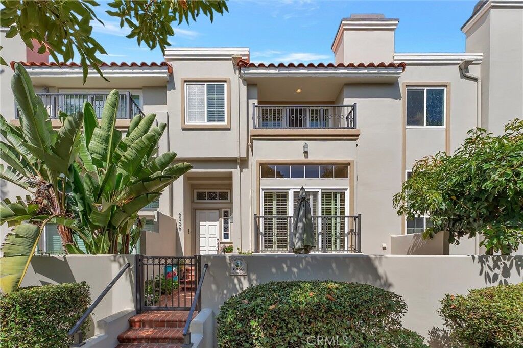 Property Photo: 6056 Shadowbrook Circle CA 92648