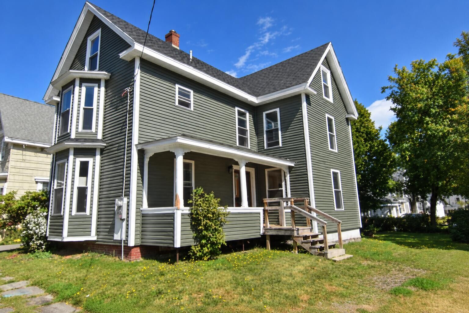 Property Photo:  95 Palm Street  ME 04401 