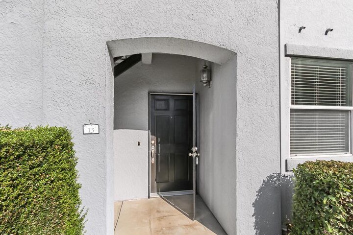 Property Photo:  5201 Laguna Oaks Drive 13  CA 95758 