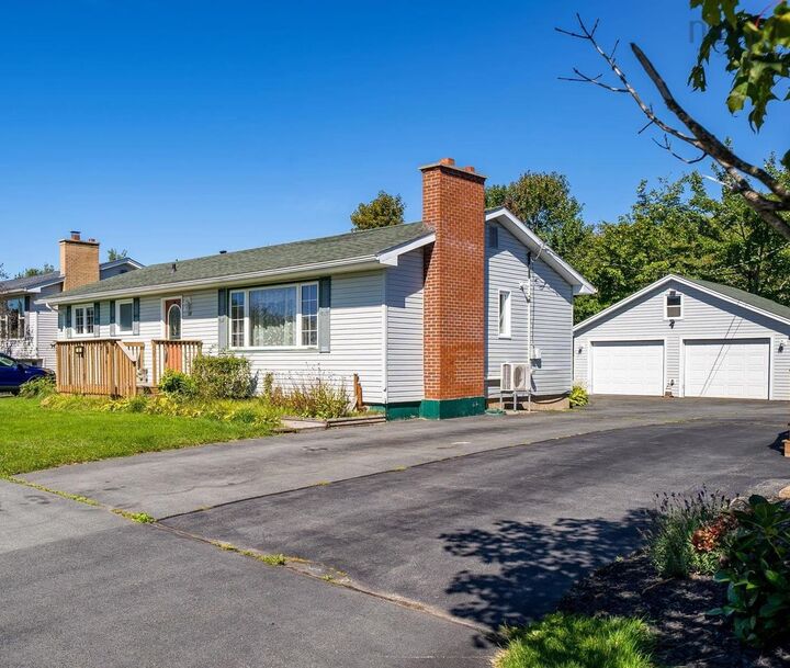 Property Photo:  85 Prince Street  NS B4C 1L2 