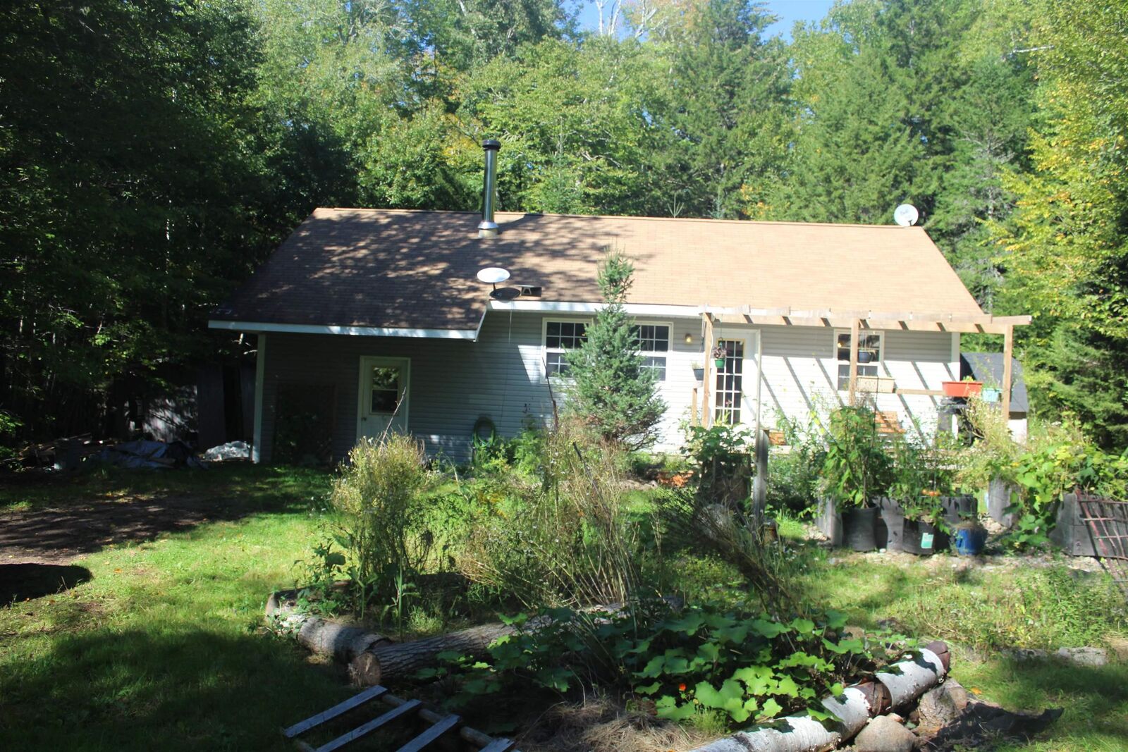 Property Photo:  602 Lakecrest Road  NS B0R 1H0 