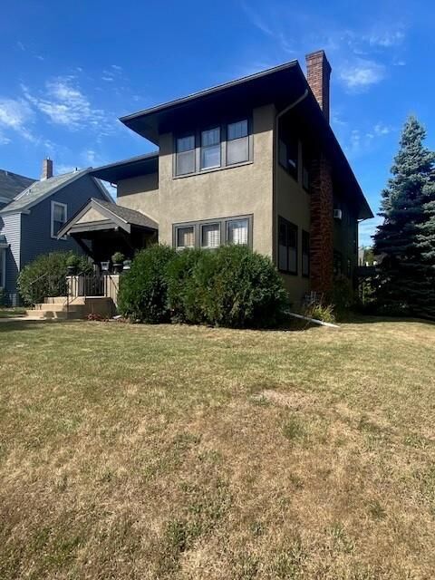Property Photo: 100 W 40th Street MN 55409