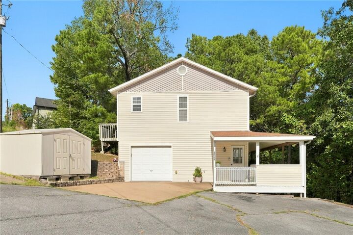 Property Photo:  8314 Chestnut Drive  AR 72756 