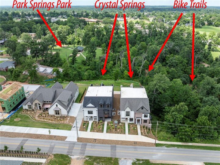 Property Photo: 1037 NW A Street AR 72712