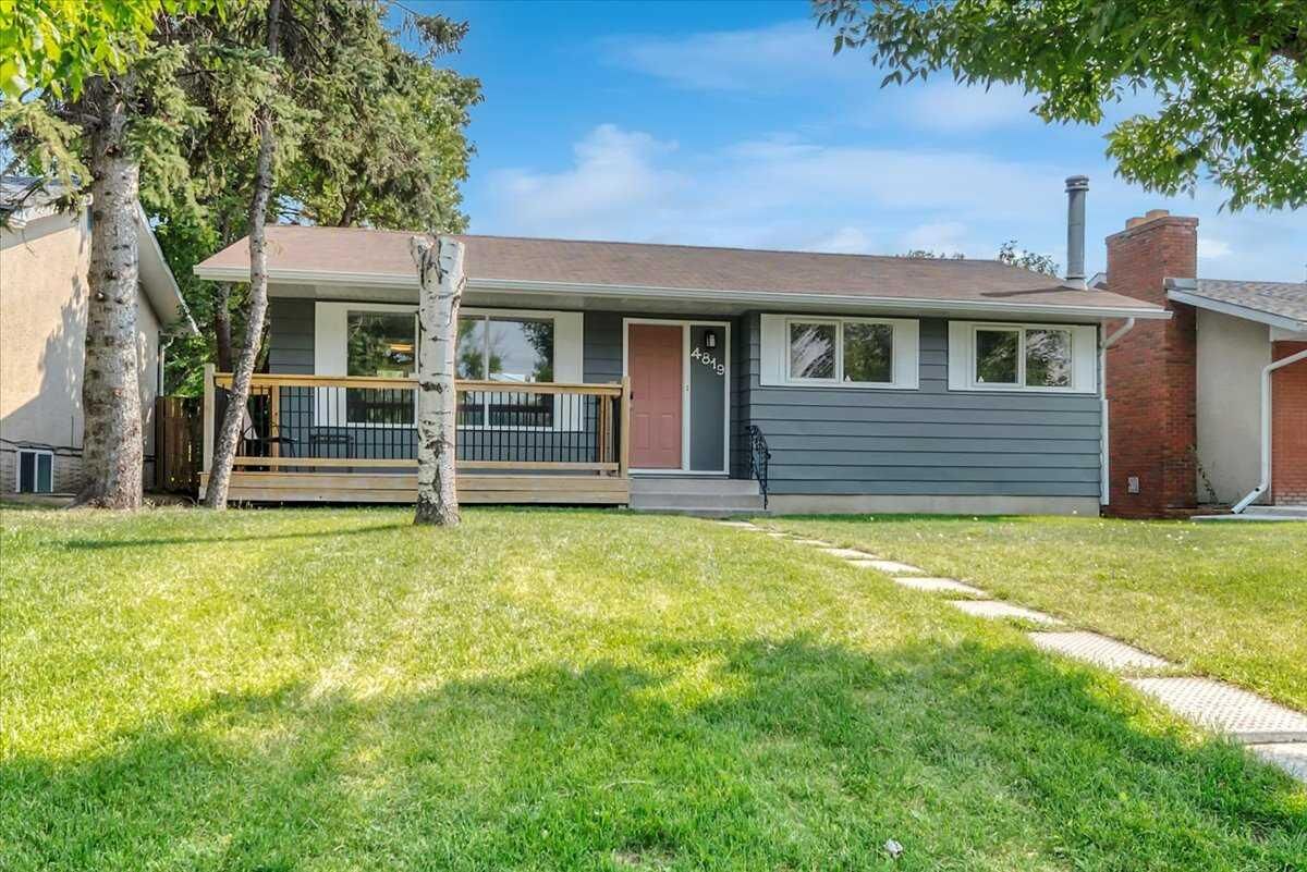 Property Photo:  4819 Memorial Drive SE  AB T2A 2P9 