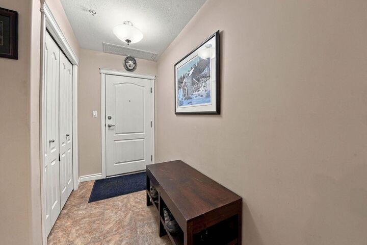 Property Photo:  6 Michener Boulevard 101  AB T4P 0M6 