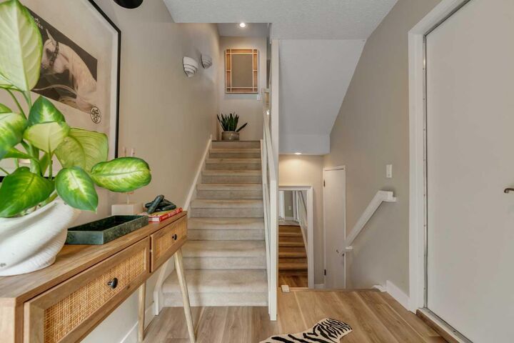 Property Photo:  431 Brae Glen Crescent SW  AB T2W 1B6 