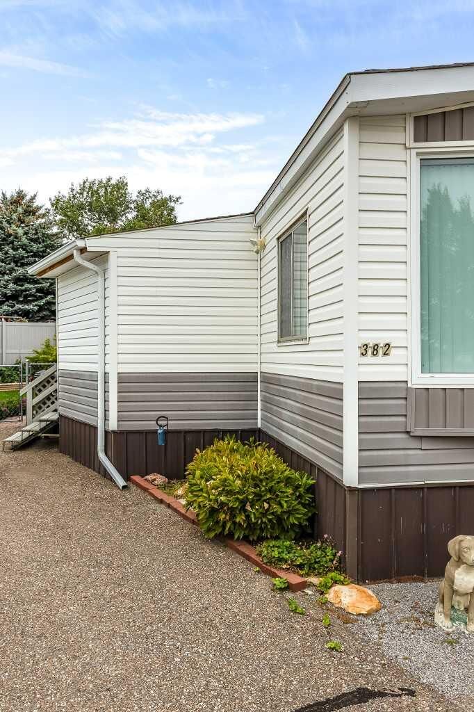 Property Photo:  382 Belanca Crescent SW  AB T1A 7A1 