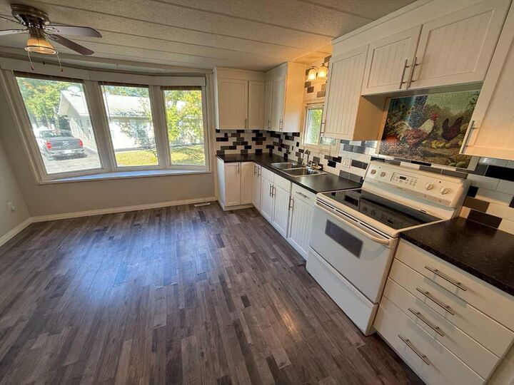 Property Photo:  700 Carmichael Lane 417  AB T7V 1S9 