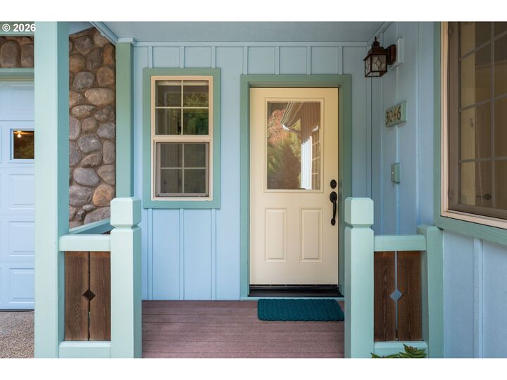 Property Photo: 3046 Summit Sky Blvd OR 97405