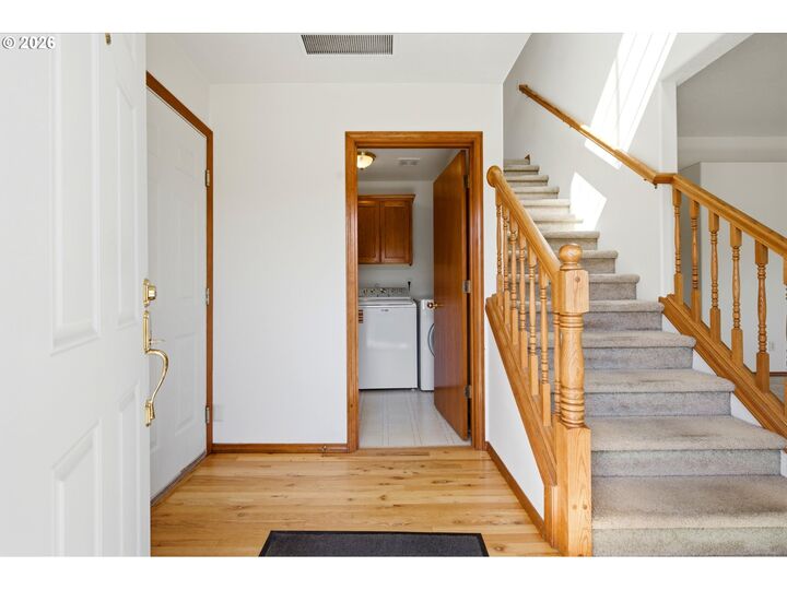 Property Photo:  1775 NW 23rd St  OR 97128 