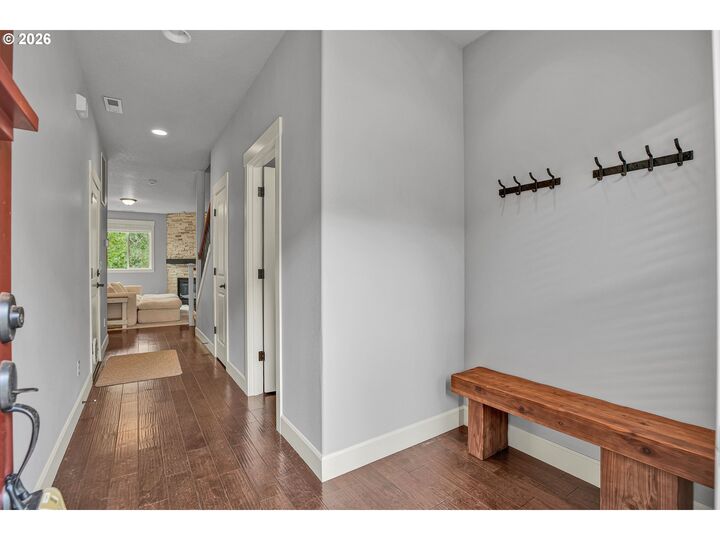Property Photo:  11279 SE Falco St  OR 97086 